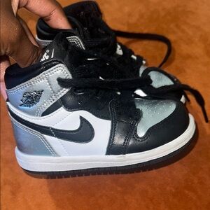 Jordan 1 Retro Silver Black & White Toddler 7C